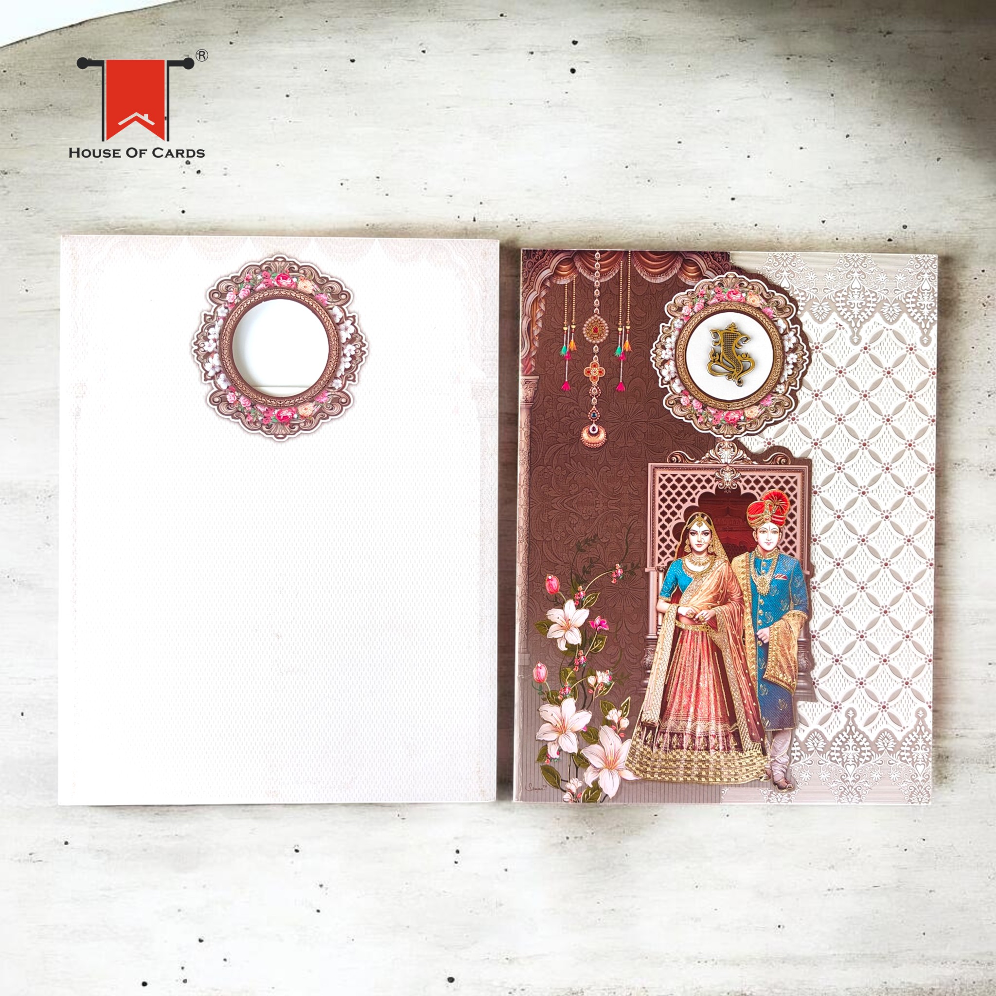 Door Style Raja Rani Wedding card